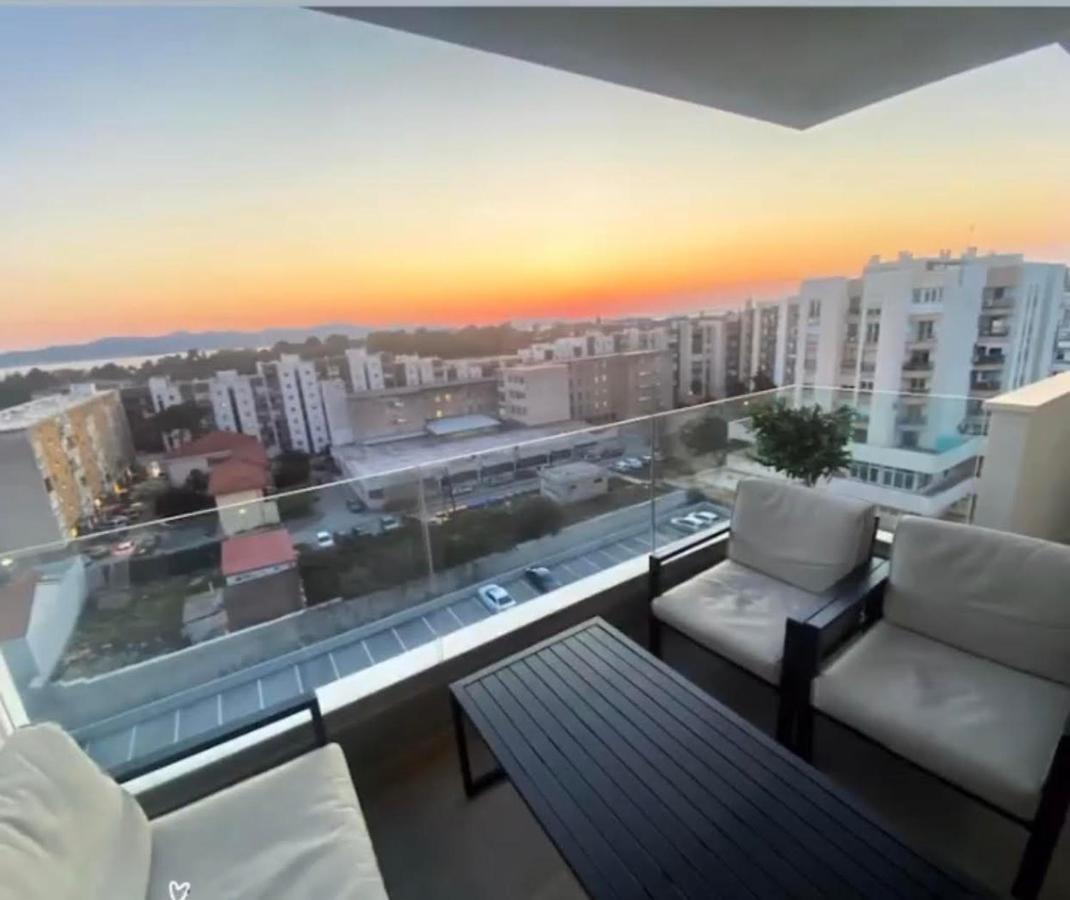 Divine Luxury Apartment Blue Zara Esterno foto